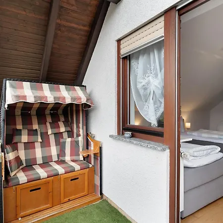 Serr Apartment *